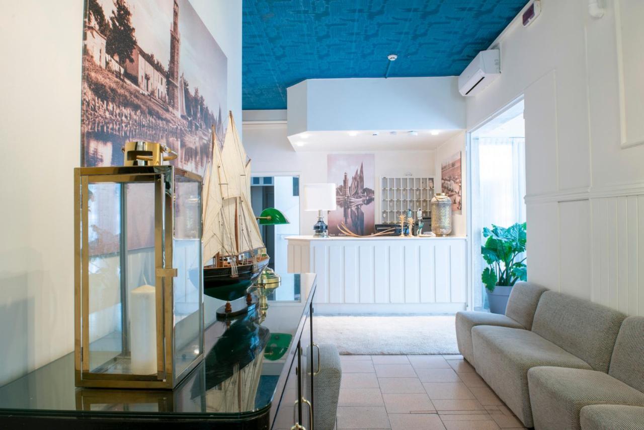 Alta Marea Hotel Milano Marittima Bagian luar foto